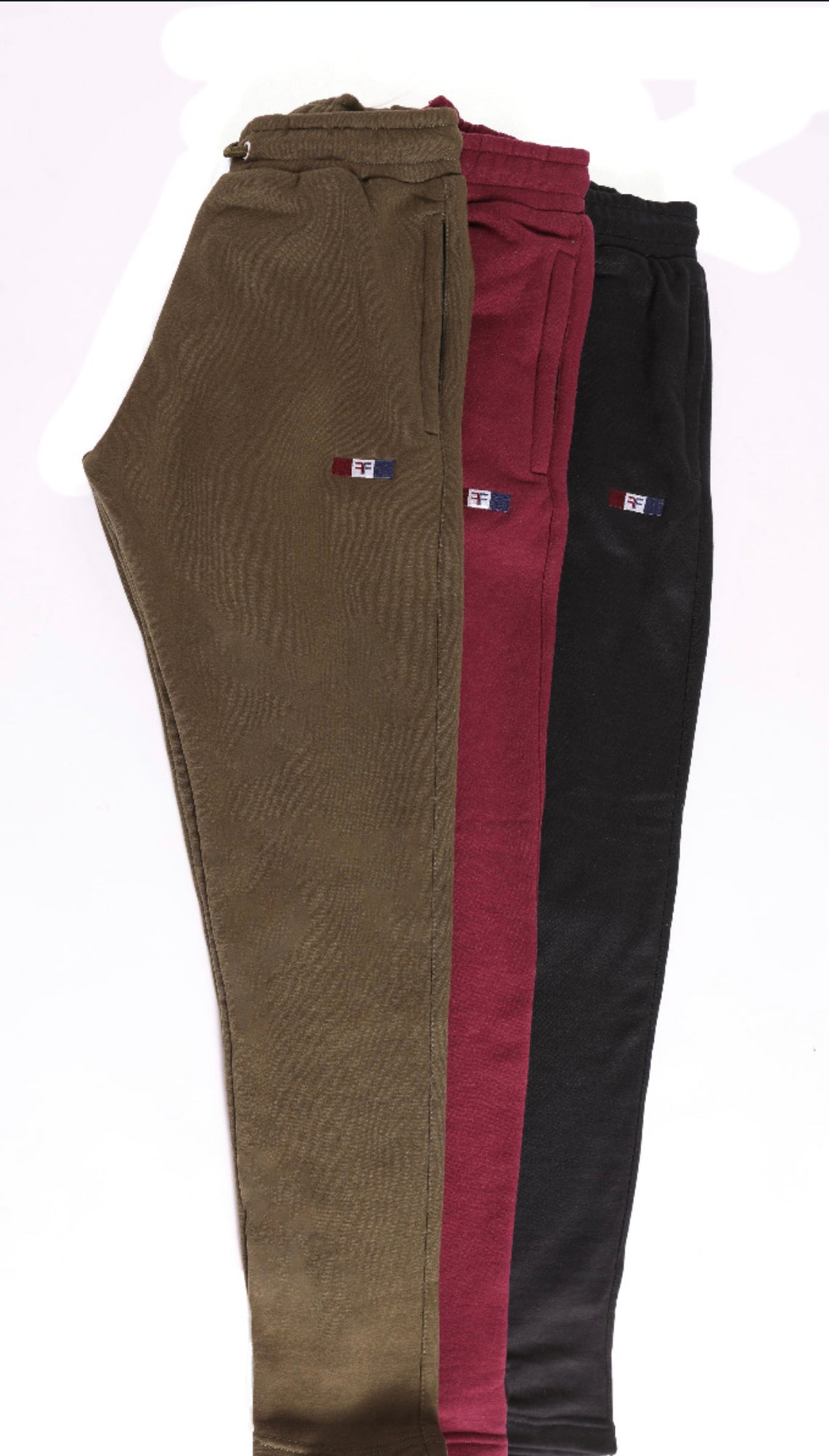 Tapered fit Tracksuit Trousers with zipper pocket - Burgundy